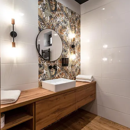 Chillout House Ξενοδοχείο 4*