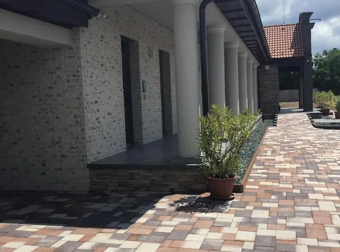 Chillout House Hotel 4*