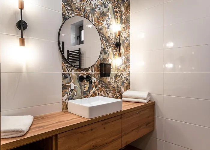 Chillout House Hotel 4*